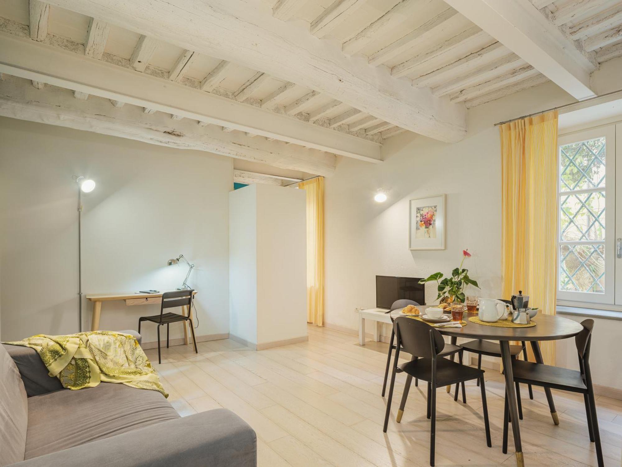 Residenza Degli Artisti Apartments ลุคคา ภายนอก รูปภาพ