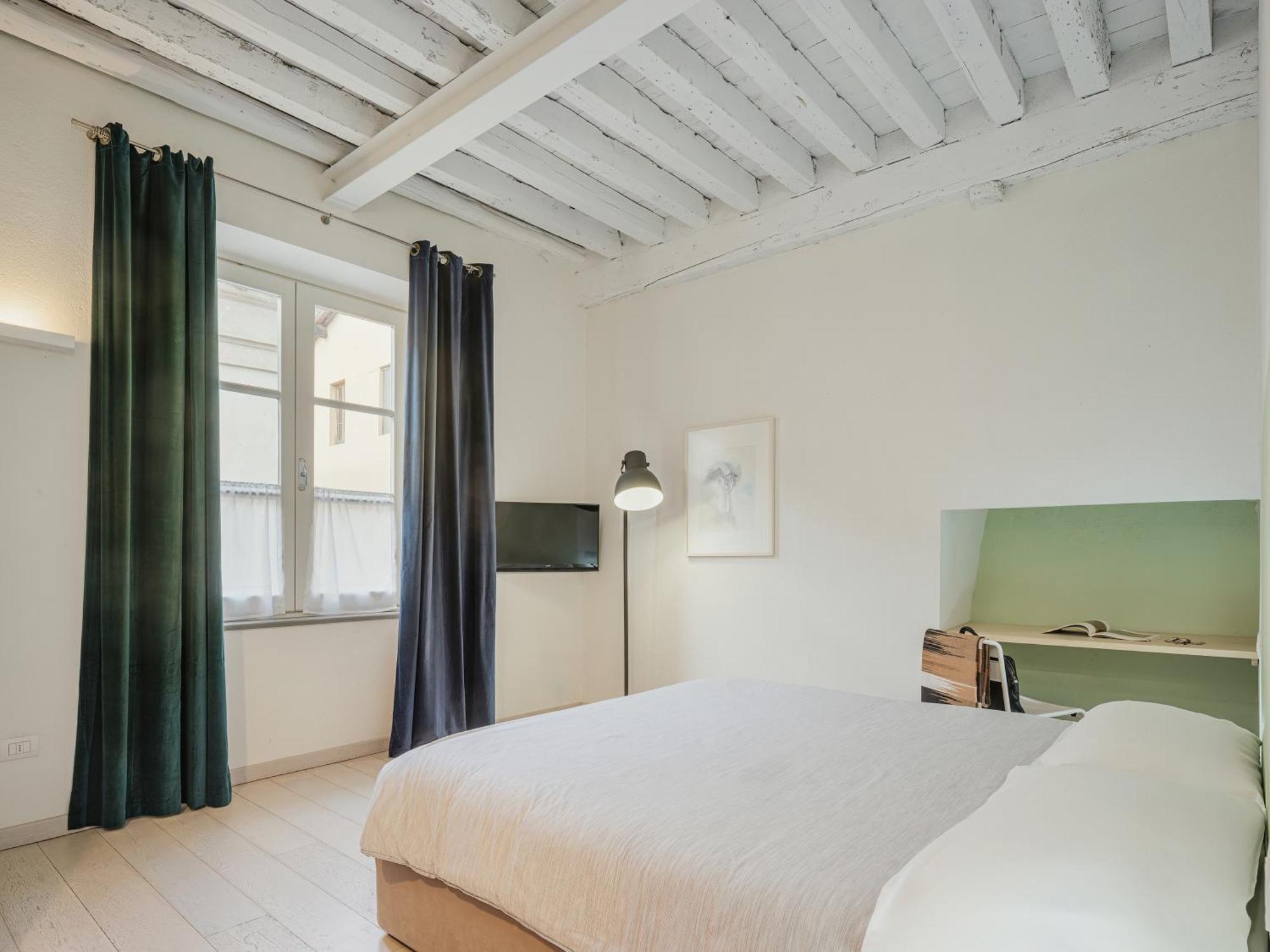 Residenza Degli Artisti Apartments ลุคคา ภายนอก รูปภาพ