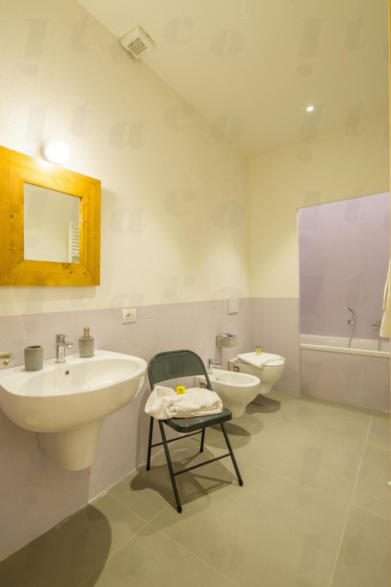 Residenza Degli Artisti Apartments ลุคคา ภายนอก รูปภาพ