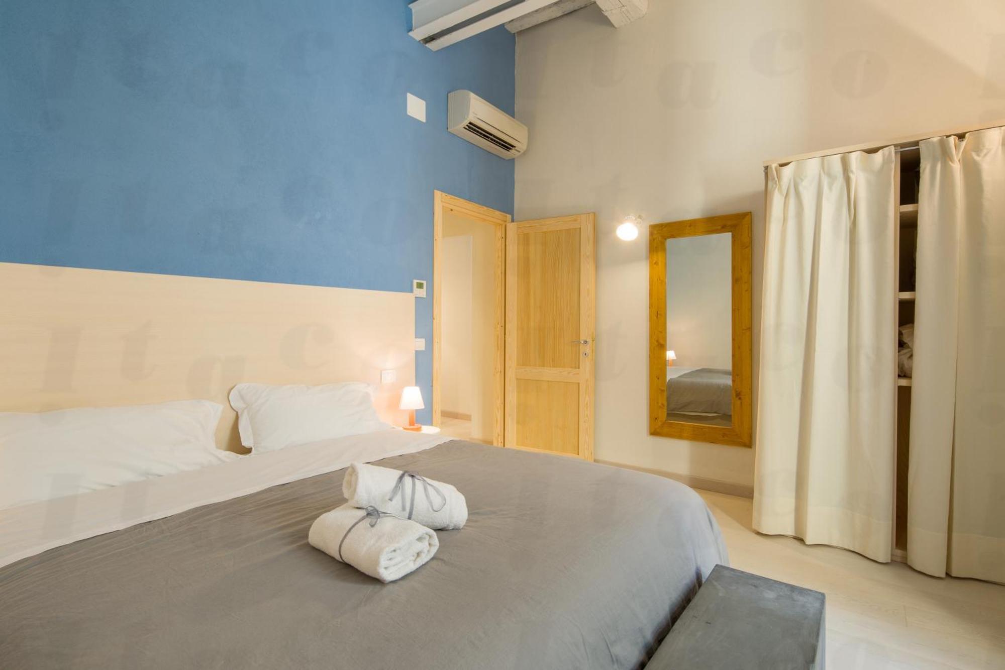 Residenza Degli Artisti Apartments ลุคคา ภายนอก รูปภาพ